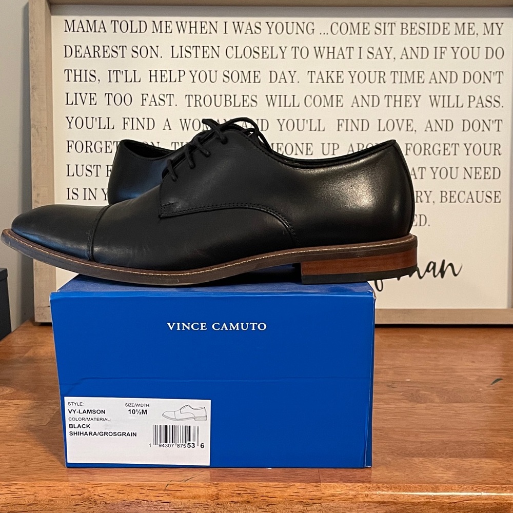 Vince Camuto black dress shoes